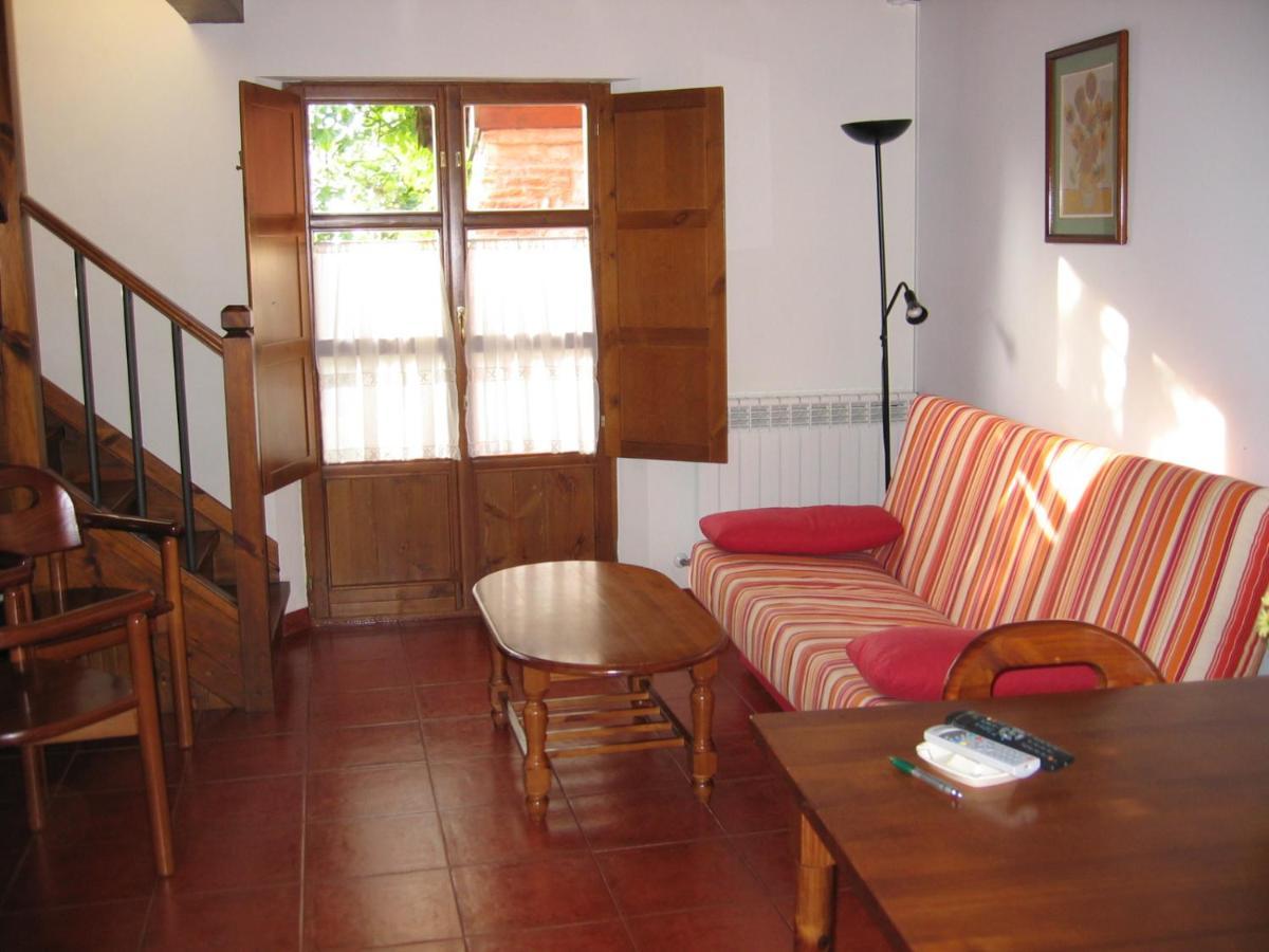 Apartamentos El Cueto De Los Collado Villanueva de Pria Экстерьер фото