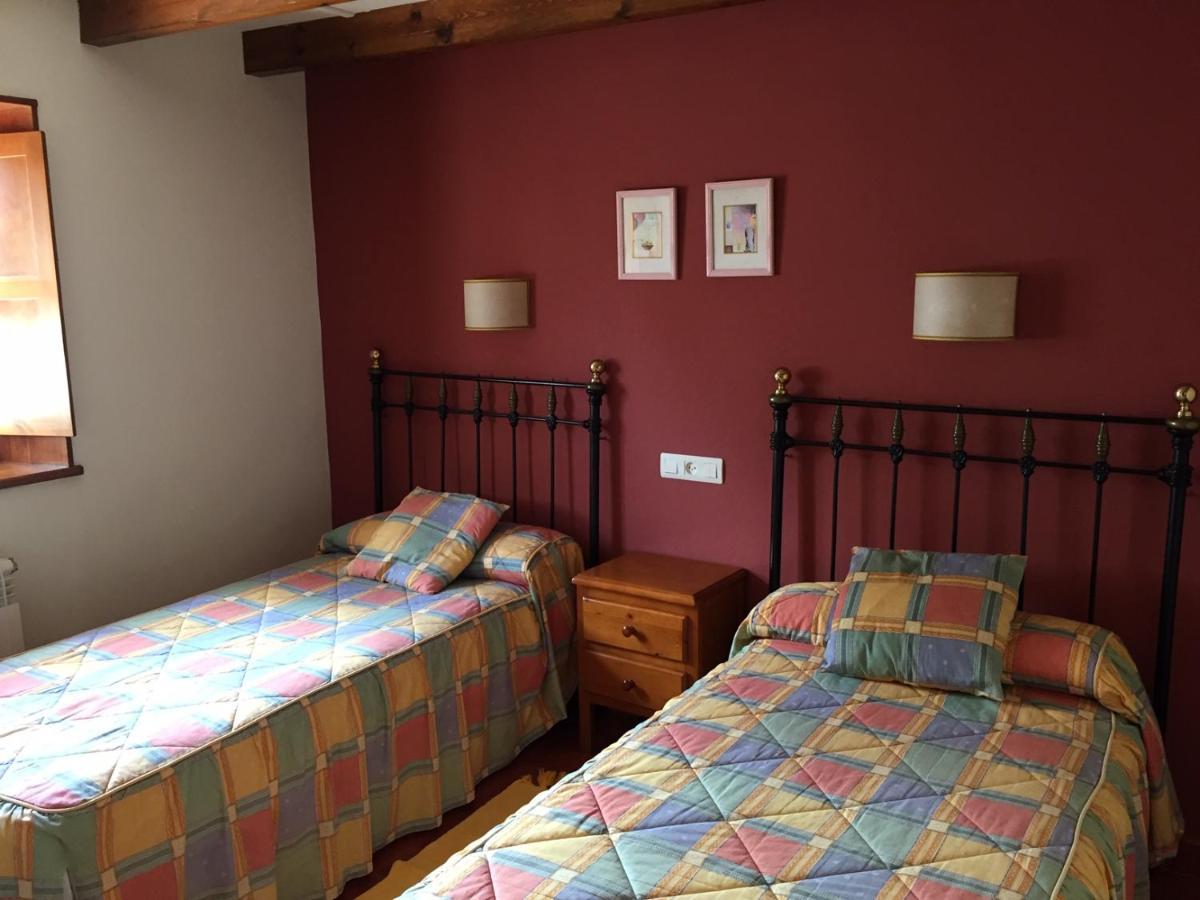 Apartamentos El Cueto De Los Collado Villanueva de Pria Экстерьер фото