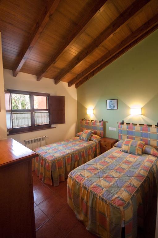 Apartamentos El Cueto De Los Collado Villanueva de Pria Экстерьер фото