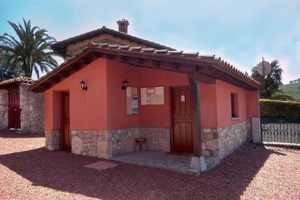 Apartamentos El Cueto De Los Collado Villanueva de Pria Экстерьер фото
