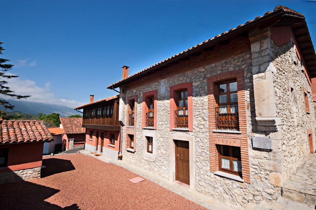 Apartamentos El Cueto De Los Collado Villanueva de Pria Экстерьер фото
